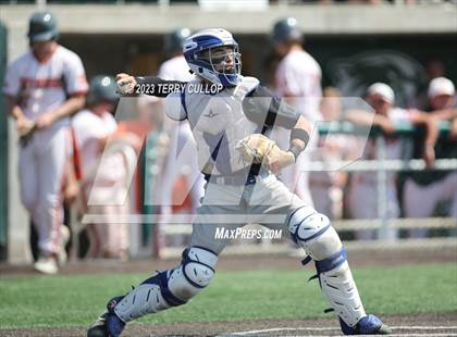 Thumbnail 2 in Skyridge vs. Pleasant Grove (UHSAA 6A Bracket Play) photogallery.
