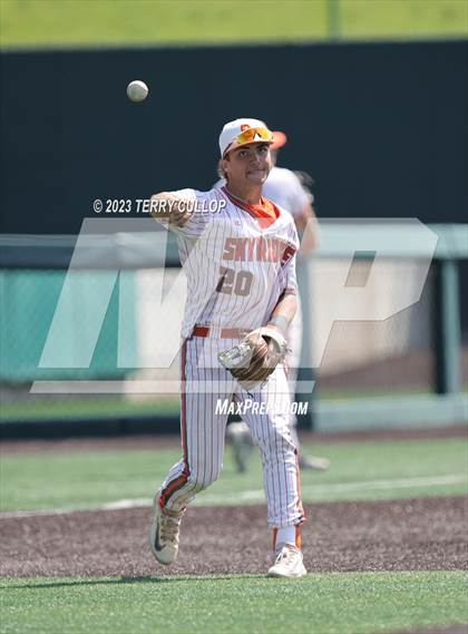 Thumbnail 3 in Skyridge vs. Pleasant Grove (UHSAA 6A Bracket Play) photogallery.