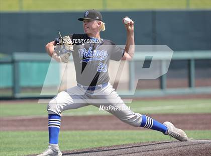 Thumbnail 3 in Skyridge vs. Pleasant Grove (UHSAA 6A Bracket Play) photogallery.