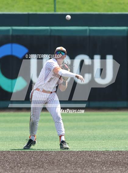 Thumbnail 3 in Skyridge vs. Pleasant Grove (UHSAA 6A Bracket Play) photogallery.