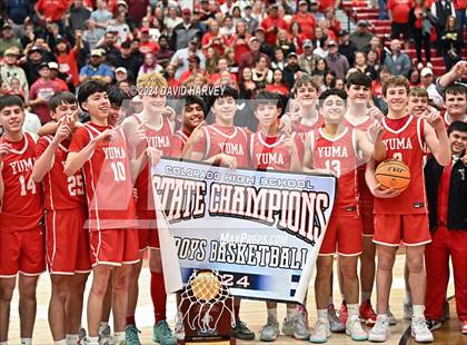 Thumbnail 3 in  The Vanguard School vs Yuma (CHSAA 3A Final) photogallery.