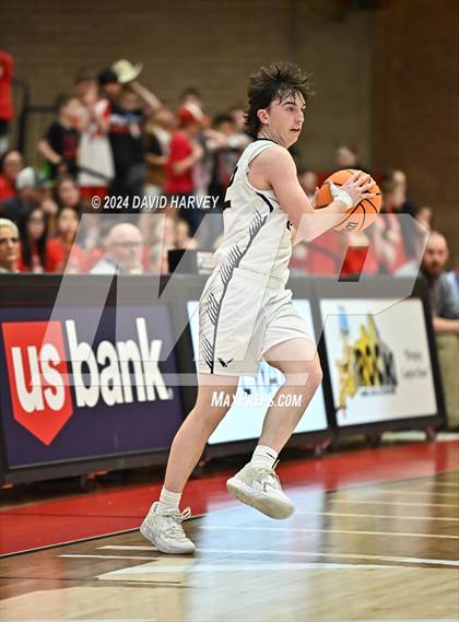 Thumbnail 1 in  The Vanguard School vs Yuma (CHSAA 3A Final) photogallery.