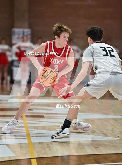 Thumbnail 1 in  The Vanguard School vs Yuma (CHSAA 3A Final) photogallery.