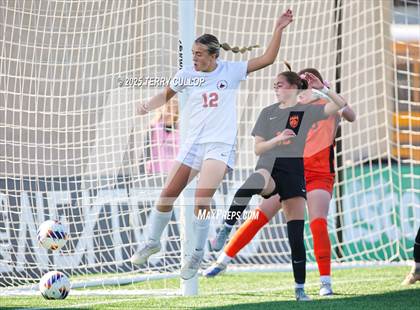 Thumbnail 3 in Ogden vs. Grantsville (UHSAA 3A Semi Final) photogallery.