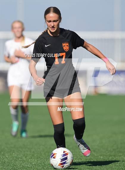 Thumbnail 1 in Ogden vs. Grantsville (UHSAA 3A Semi Final) photogallery.