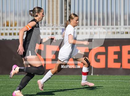 Thumbnail 3 in Ogden vs. Grantsville (UHSAA 3A Semi Final) photogallery.