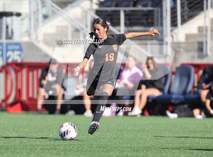 Thumbnail 3 in Ogden vs. Grantsville (UHSAA 3A Semi Final) photogallery.