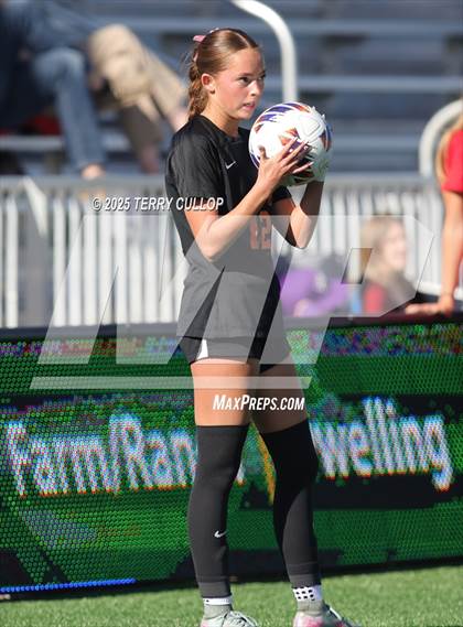 Thumbnail 3 in Ogden vs. Grantsville (UHSAA 3A Semi Final) photogallery.
