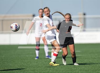 Thumbnail 3 in Ogden vs. Grantsville (UHSAA 3A Semi Final) photogallery.