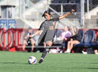 Thumbnail 1 in Ogden vs. Grantsville (UHSAA 3A Semi Final) photogallery.