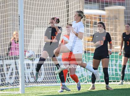 Thumbnail 1 in Ogden vs. Grantsville (UHSAA 3A Semi Final) photogallery.