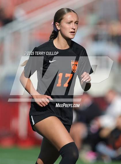 Thumbnail 2 in Ogden vs. Grantsville (UHSAA 3A Semi Final) photogallery.