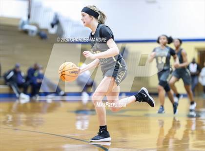Thumbnail 2 in Overhills vs. Gray's Creek photogallery.