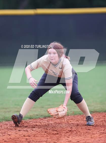 Thumbnail 2 in Sprayberry @ Lassiter photogallery.
