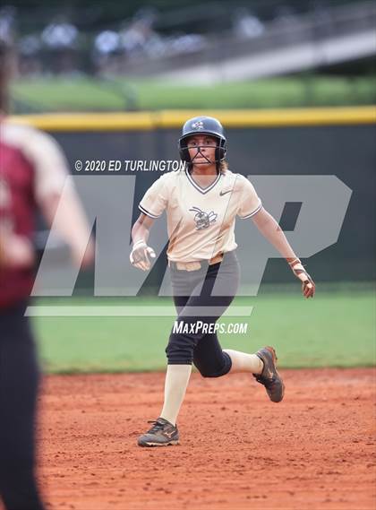Thumbnail 3 in Sprayberry @ Lassiter photogallery.