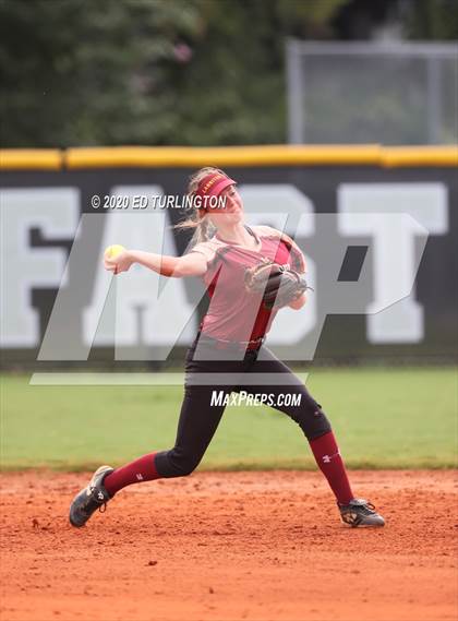 Thumbnail 1 in Sprayberry @ Lassiter photogallery.