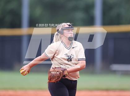Thumbnail 2 in Sprayberry @ Lassiter photogallery.