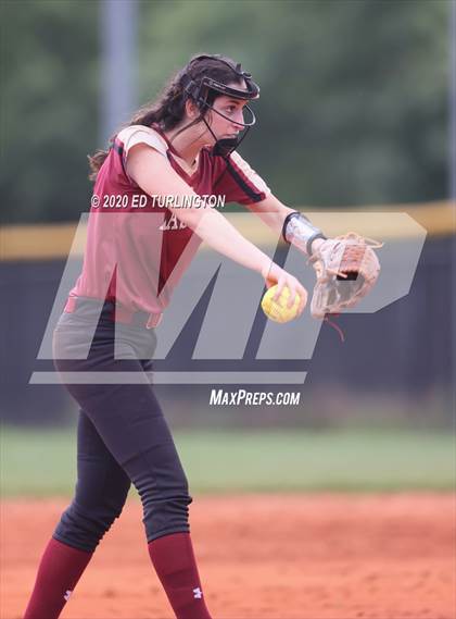 Thumbnail 2 in Sprayberry @ Lassiter photogallery.