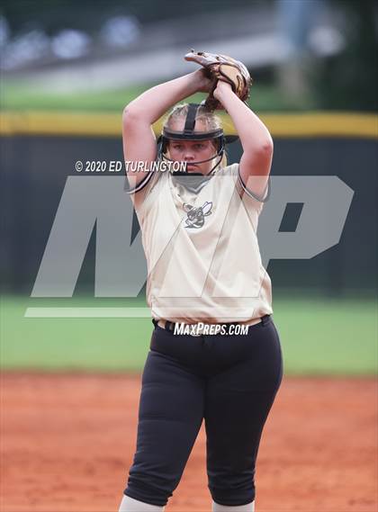 Thumbnail 1 in Sprayberry @ Lassiter photogallery.