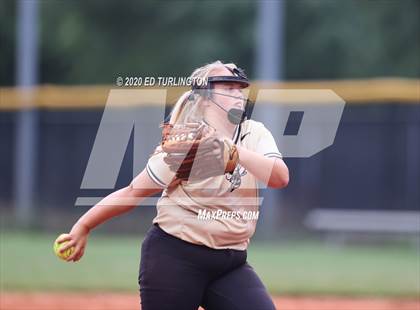 Thumbnail 1 in Sprayberry @ Lassiter photogallery.