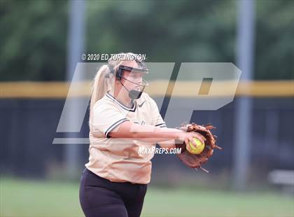 Thumbnail 1 in Sprayberry @ Lassiter photogallery.