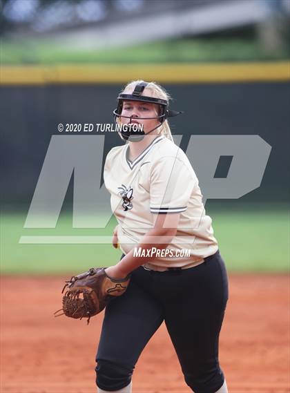 Thumbnail 3 in Sprayberry @ Lassiter photogallery.