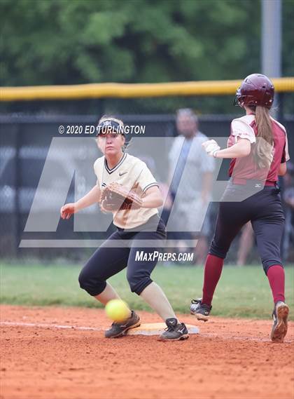 Thumbnail 1 in Sprayberry @ Lassiter photogallery.