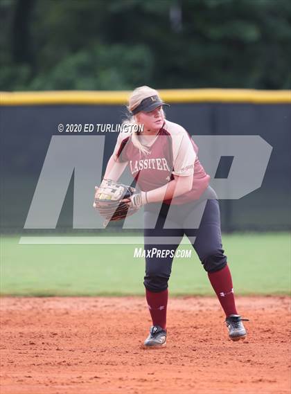 Thumbnail 3 in Sprayberry @ Lassiter photogallery.