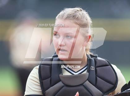 Thumbnail 2 in Sprayberry @ Lassiter photogallery.