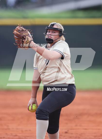 Thumbnail 2 in Sprayberry @ Lassiter photogallery.