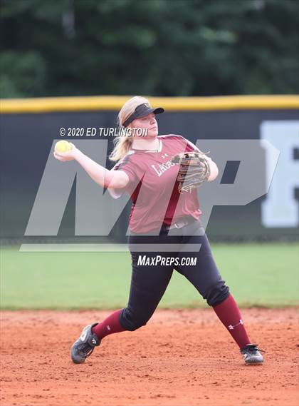 Thumbnail 2 in Sprayberry @ Lassiter photogallery.