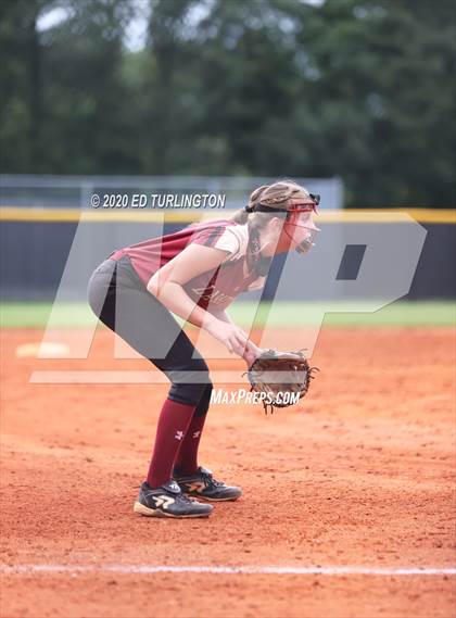 Thumbnail 3 in Sprayberry @ Lassiter photogallery.
