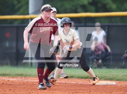 Thumbnail 3 in Sprayberry @ Lassiter photogallery.