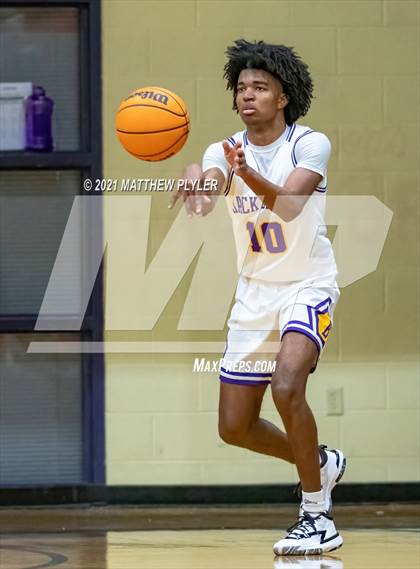 Thumbnail 3 in Hoggard @ Jack Britt photogallery.