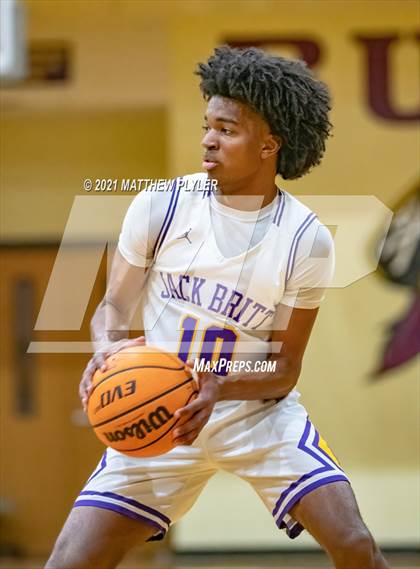 Thumbnail 1 in Hoggard @ Jack Britt photogallery.