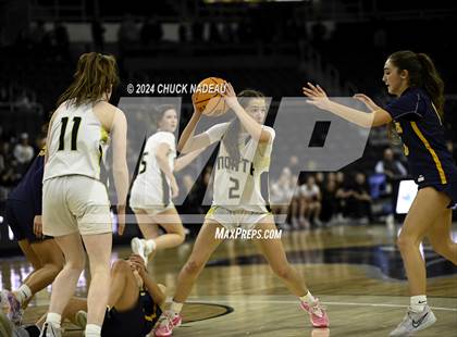 Thumbnail 3 in North Kingstown vs. Barrington (RIIL Division 1 Final) photogallery.