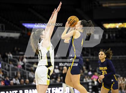 Thumbnail 1 in North Kingstown vs. Barrington (RIIL Division 1 Final) photogallery.