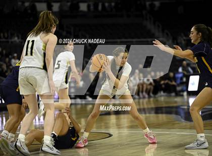 Thumbnail 2 in North Kingstown vs. Barrington (RIIL Division 1 Final) photogallery.