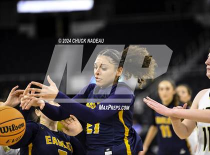 Thumbnail 3 in North Kingstown vs. Barrington (RIIL Division 1 Final) photogallery.