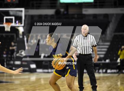 Thumbnail 1 in North Kingstown vs. Barrington (RIIL Division 1 Final) photogallery.