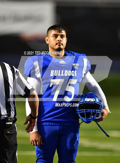 Thumbnail 2 in Mountain Pine vs. Strong (AAA 8 on 8 Final) photogallery.