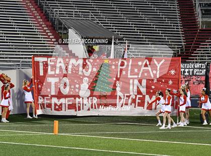 Thumbnail 1 in Mountain Pine vs. Strong (AAA 8 on 8 Final) photogallery.