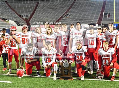 Thumbnail 1 in Mountain Pine vs. Strong (AAA 8 on 8 Final) photogallery.