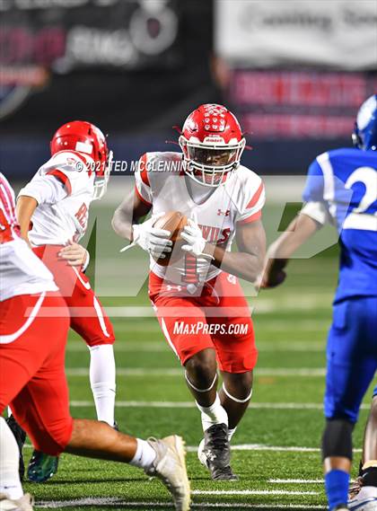 Thumbnail 1 in Mountain Pine vs. Strong (AAA 8 on 8 Final) photogallery.
