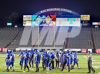Thumbnail 3 in Mountain Pine vs. Strong (AAA 8 on 8 Final) photogallery.