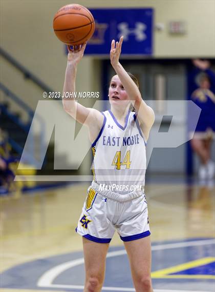 Thumbnail 1 in New Haven @ East Noble photogallery.