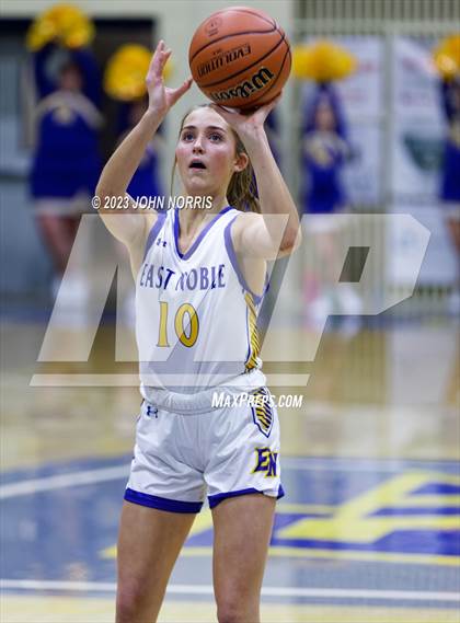 Thumbnail 3 in New Haven @ East Noble photogallery.