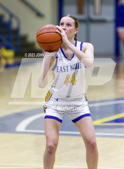 Thumbnail 3 in New Haven @ East Noble photogallery.
