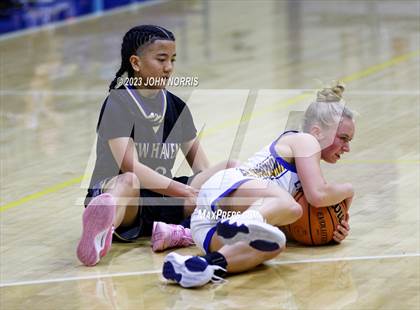 Thumbnail 2 in New Haven @ East Noble photogallery.