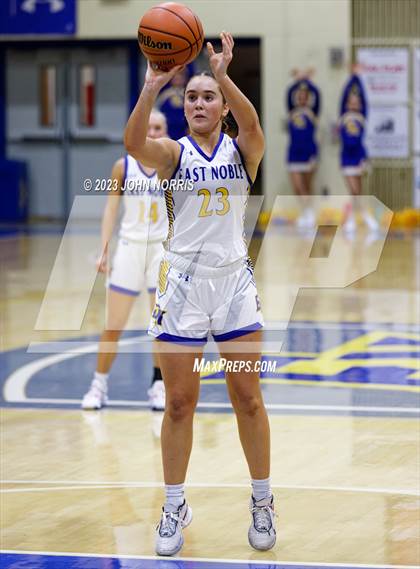Thumbnail 1 in New Haven @ East Noble photogallery.